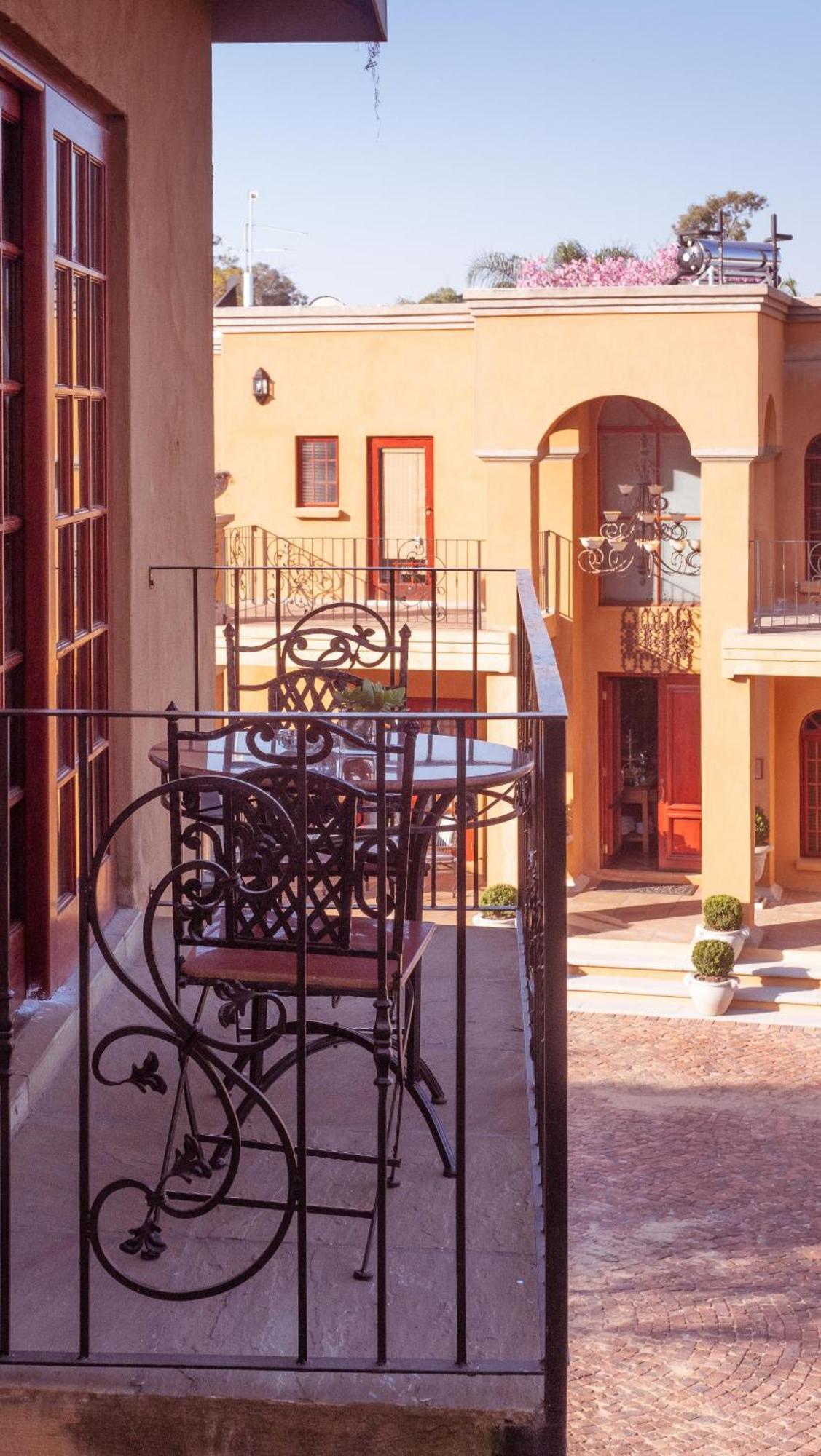 Tuareg Guest House Midrand Eksteriør billede