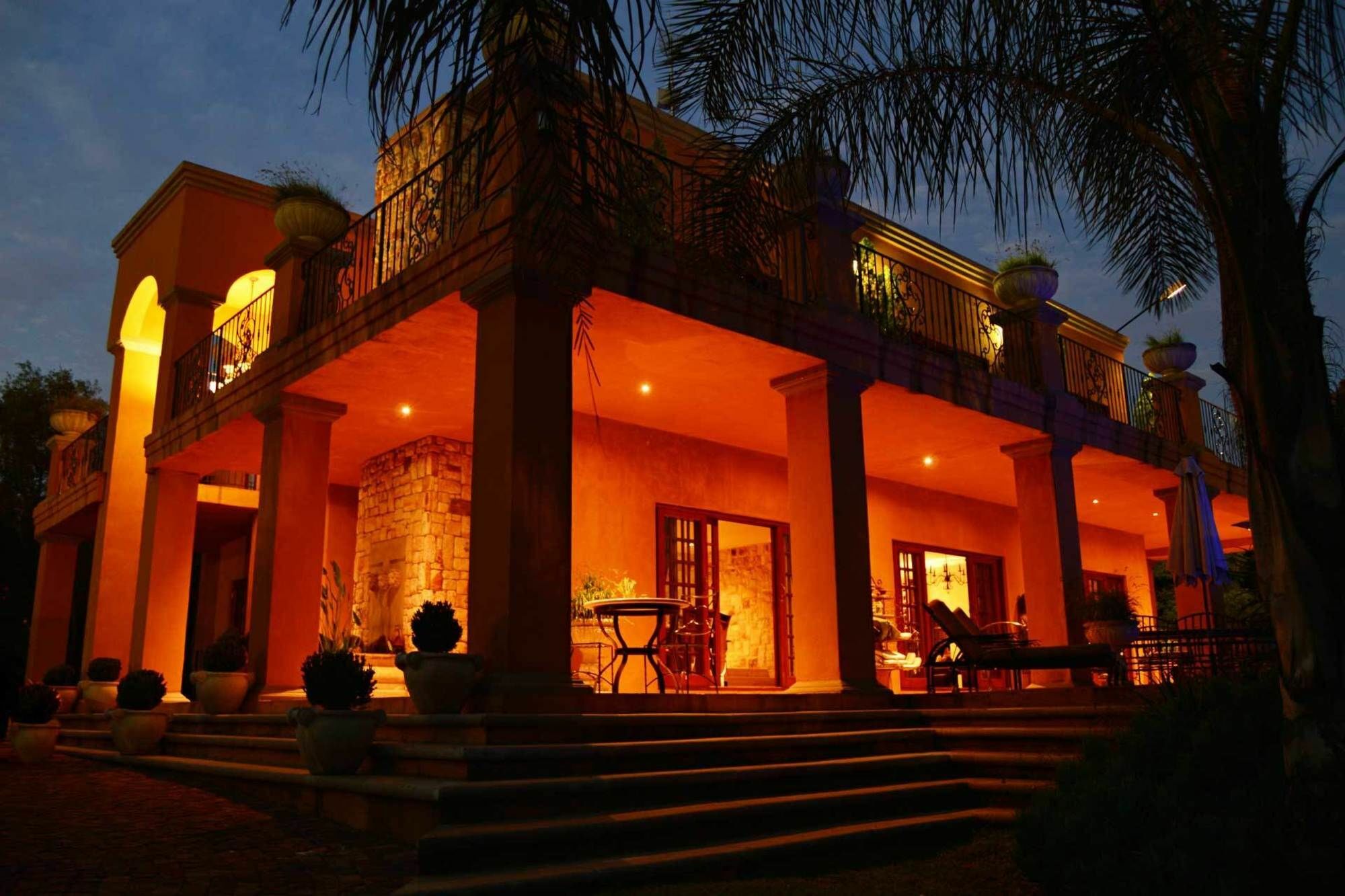 Tuareg Guest House Midrand Eksteriør billede